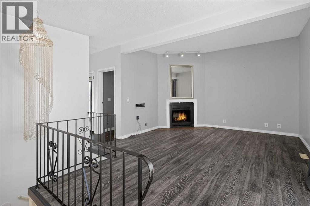 2240a 43 Street Se, Calgary, Alberta  T2B 1H5 - Photo 2 - A2284139