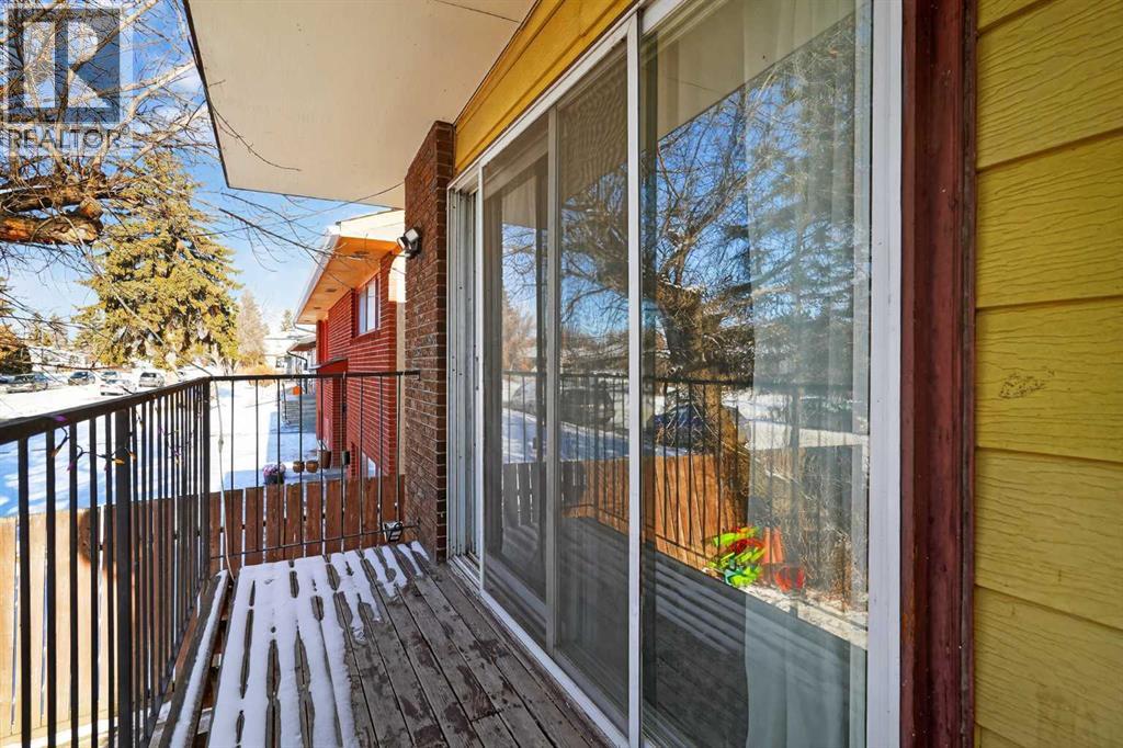 2240a 43 Street Se, Calgary, Alberta  T2B 1H5 - Photo 5 - A2284139