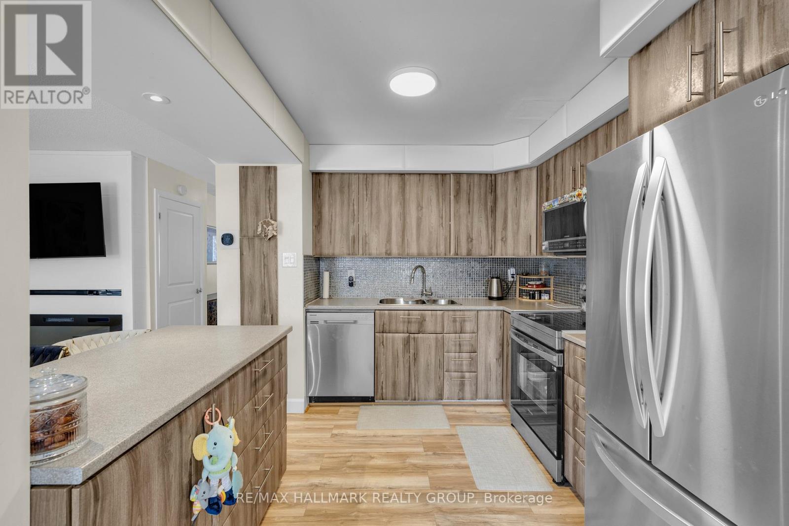 14 - 1552 Queensdale Avenue, Ottawa, Ontario  K1T 1R7 - Photo 14 - X12761944