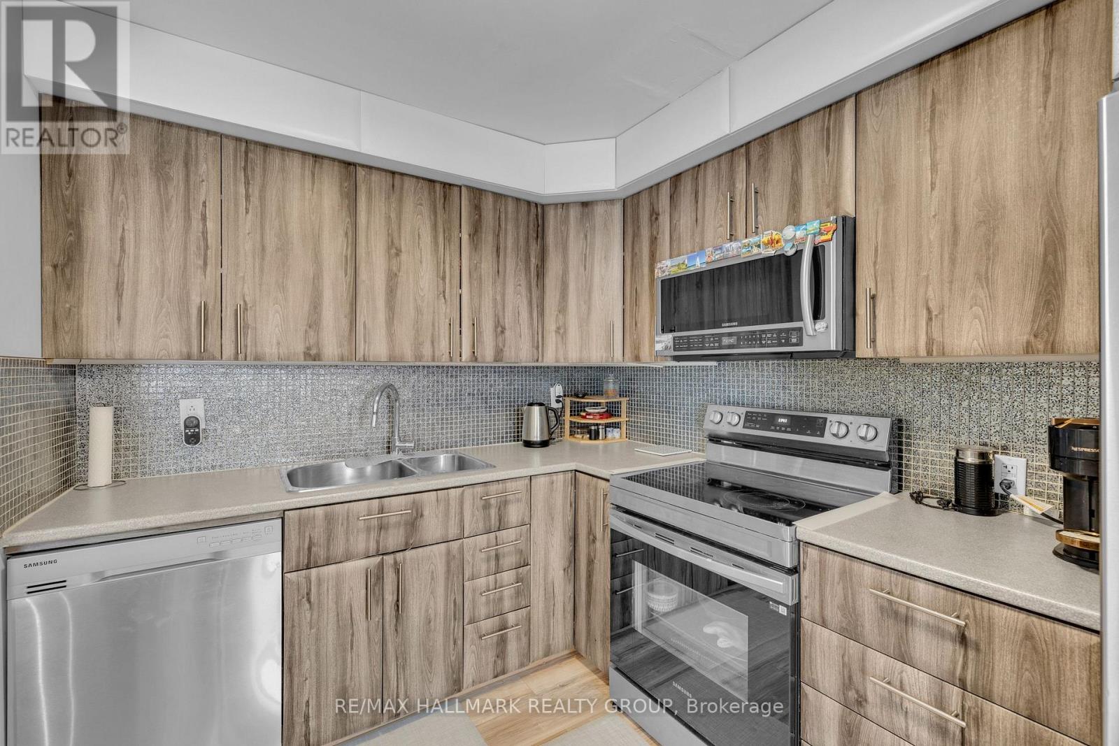 14 - 1552 Queensdale Avenue, Ottawa, Ontario  K1T 1R7 - Photo 15 - X12761944