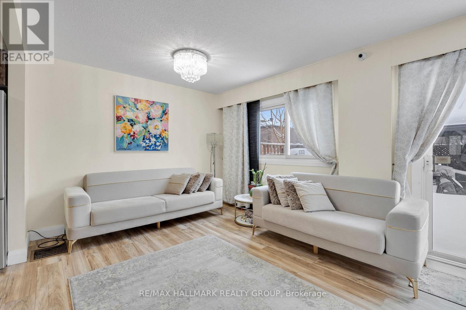 14 - 1552 Queensdale Avenue, Ottawa, Ontario  K1T 1R7 - Photo 19 - X12761944