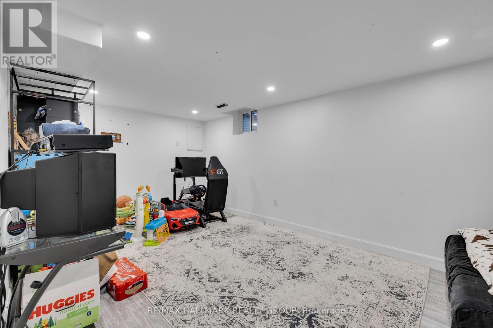 14 - 1552 Queensdale Avenue, Ottawa, Ontario  K1T 1R7 - Photo 35 - X12761944