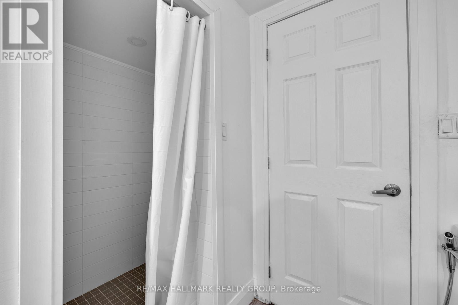 14 - 1552 Queensdale Avenue, Ottawa, Ontario  K1T 1R7 - Photo 37 - X12761944