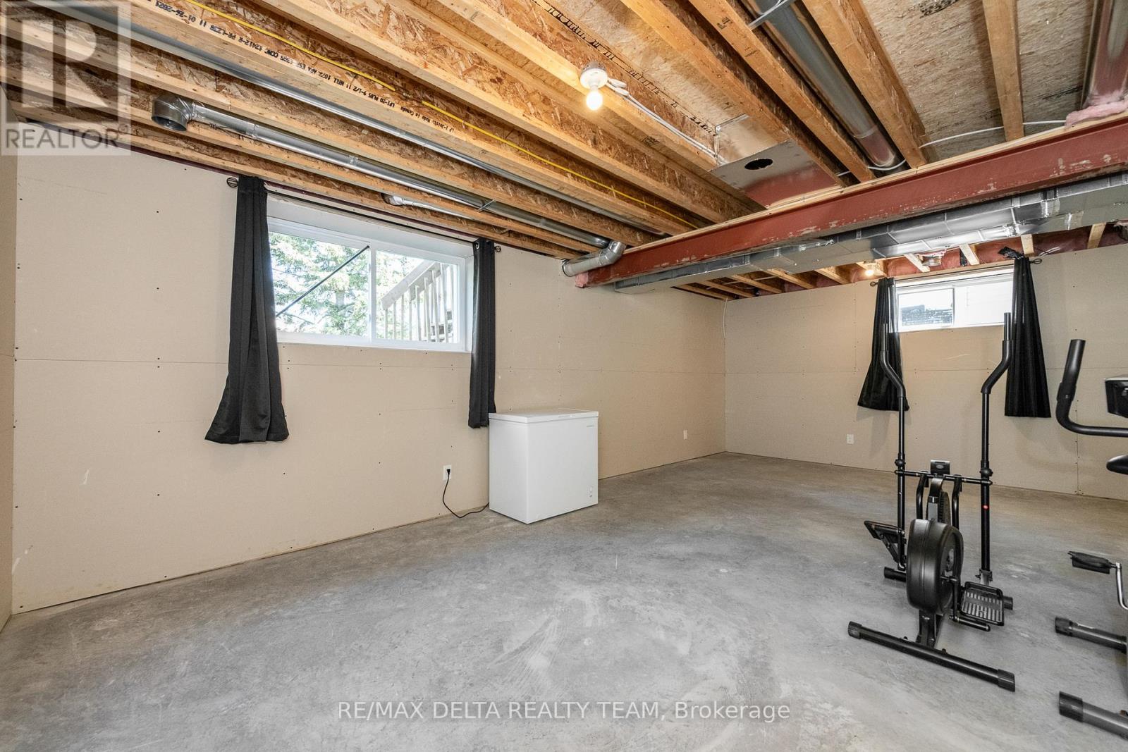 688 Geneva Crescent, Russell, Ontario  K0A 1W0 - Photo 38 - X12761946