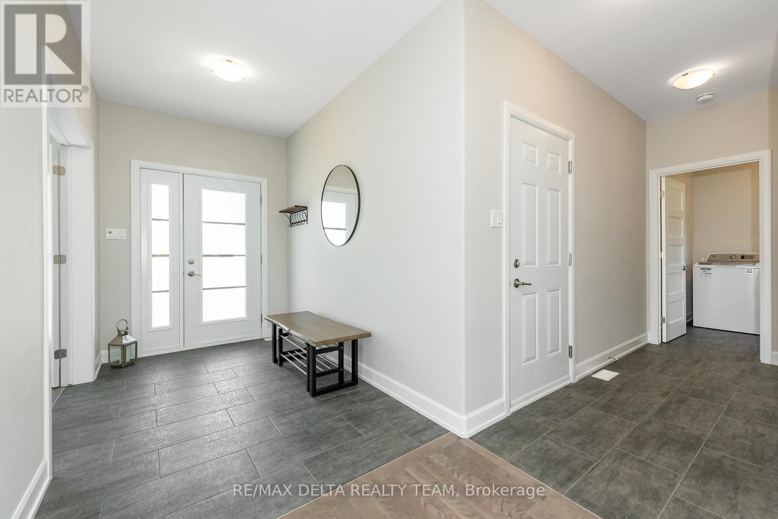 688 Geneva Crescent, Russell, Ontario  K0A 1W0 - Photo 5 - X12761946