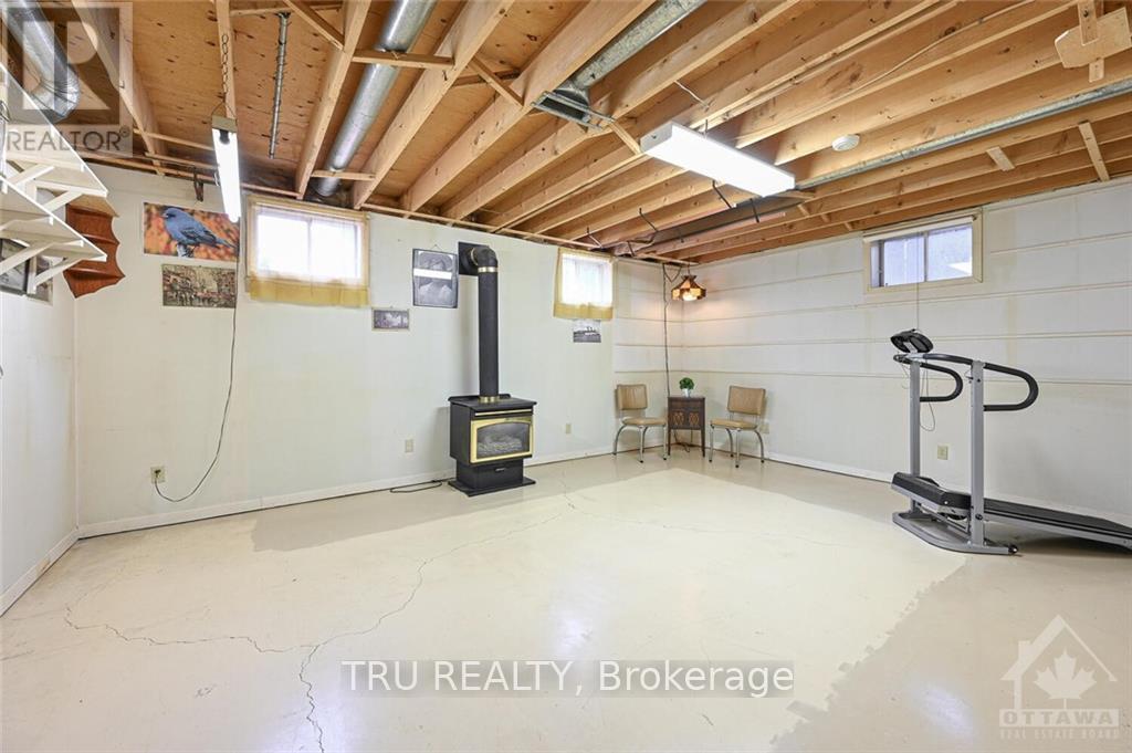 5 Beverly Street, Ottawa, Ontario  K2S 0S4 - Photo 16 - X12761960