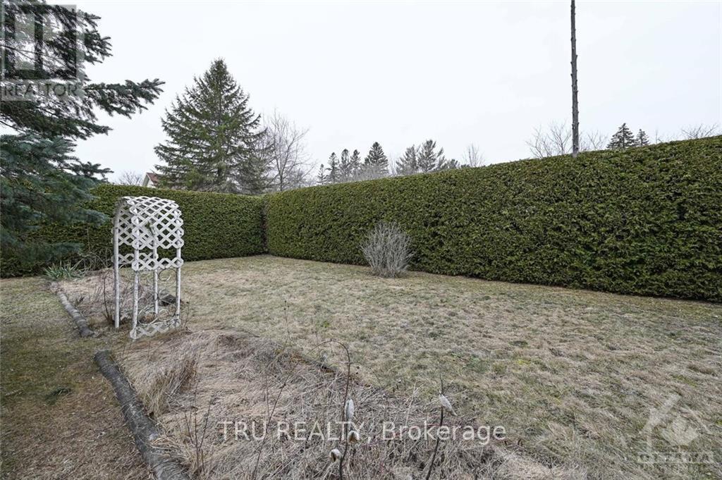 5 Beverly Street, Ottawa, Ontario  K2S 0S4 - Photo 26 - X12761960