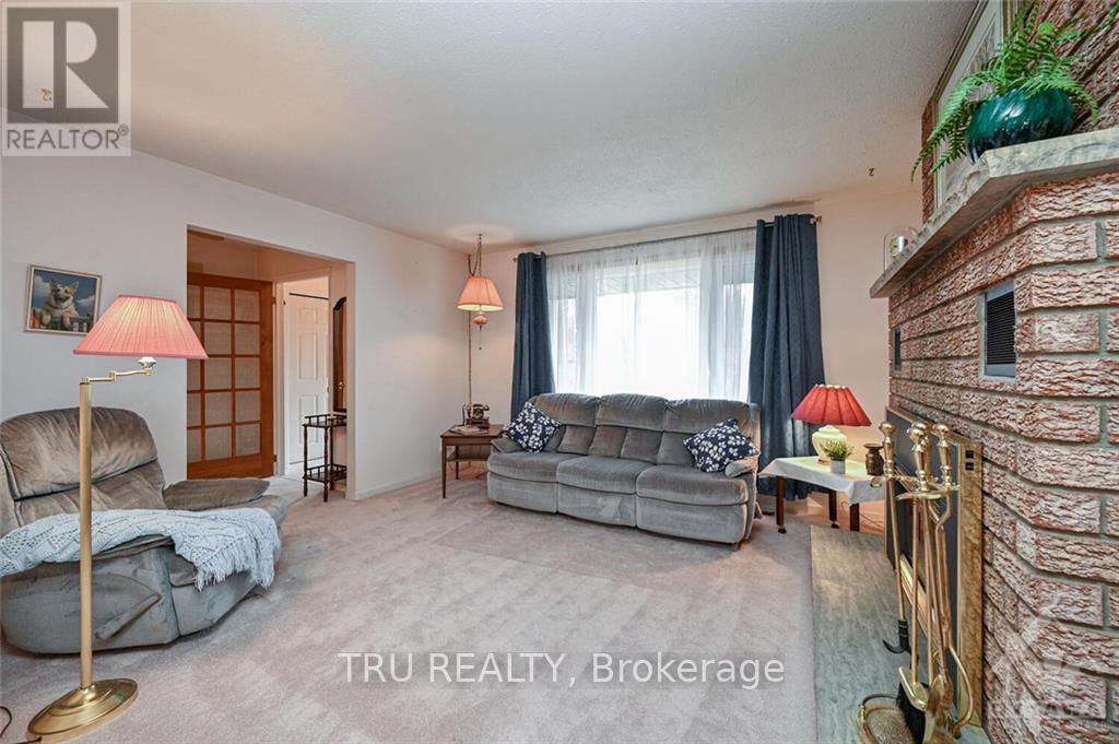 5 Beverly Street, Ottawa, Ontario  K2S 0S4 - Photo 5 - X12761960