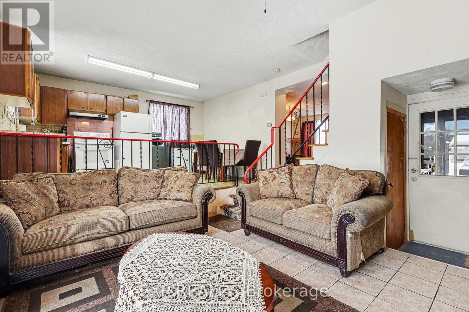 2211 St Laurent Boulevard, Ottawa, Ontario  K1G 1B1 - Photo 16 - X12762000
