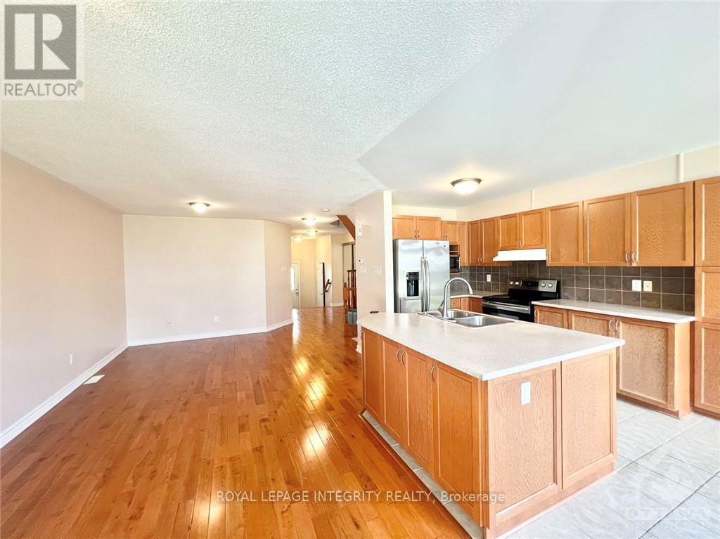 102 Brady Avenue, Ottawa, Ontario  K2K 0B1 - Photo 17 - X12762036