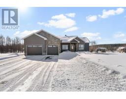 211 LION HEAD DRIVE, Mississippi Mills, Ontario
