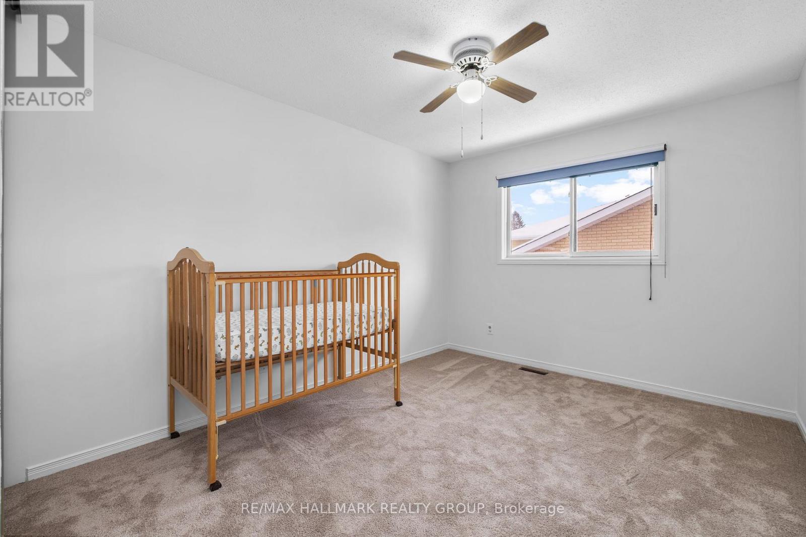 944 Greenbriar Avenue, Ottawa, Ontario  K2C 3V7 - Photo 27 - X12762286