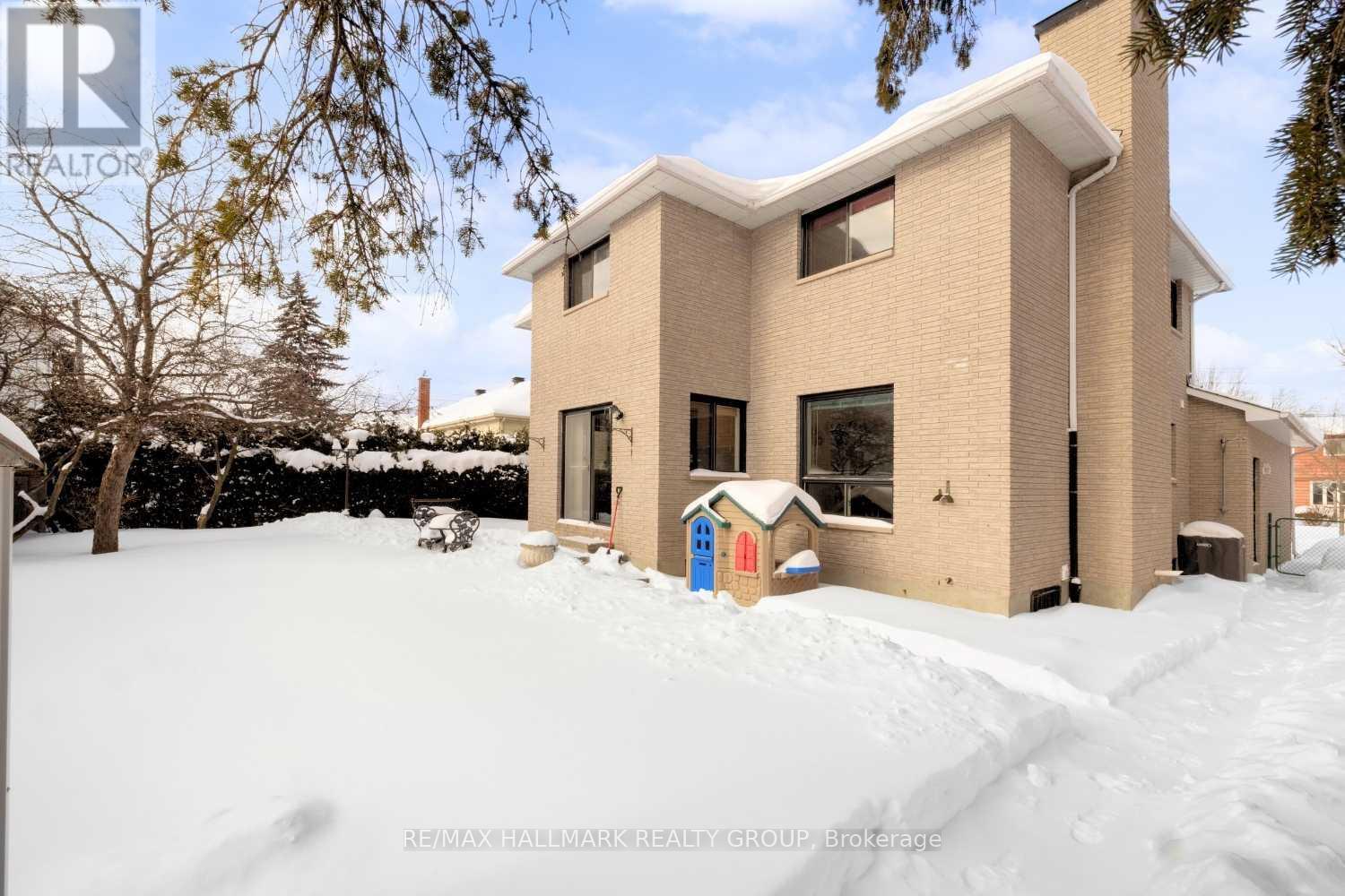 944 Greenbriar Avenue, Ottawa, Ontario  K2C 3V7 - Photo 38 - X12762286