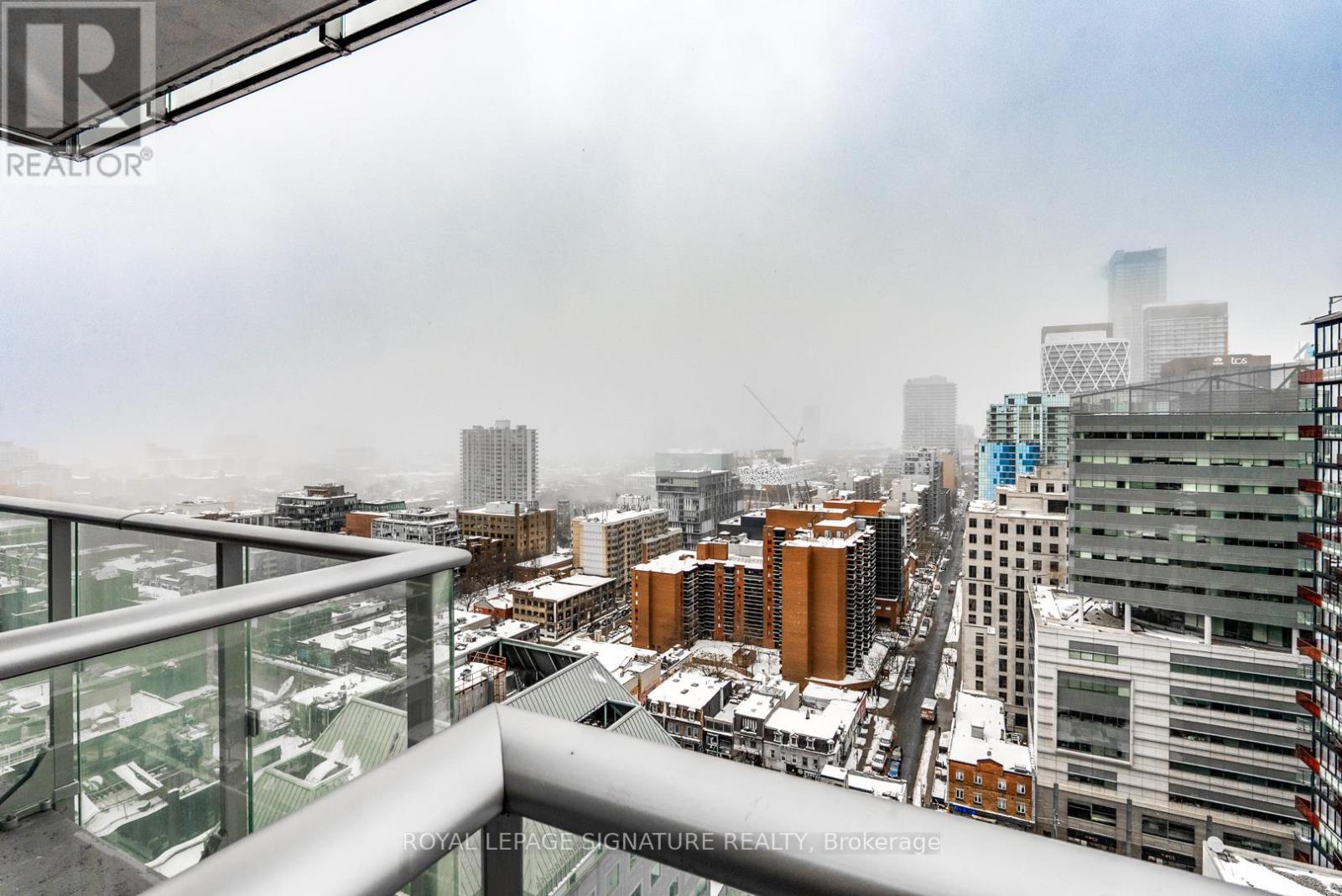 2301 - 199 Richmond Street W, Toronto (Waterfront Communities), Ontario  M5V 0H4 - Photo 35 - C12759742