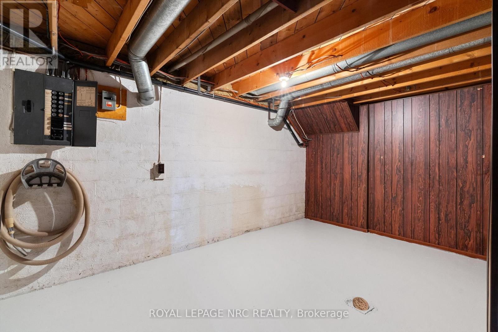 4119 Aberdeen Road, Lincoln (Beamsville), Ontario  L3J 0N6 - Photo 31 - X12762042