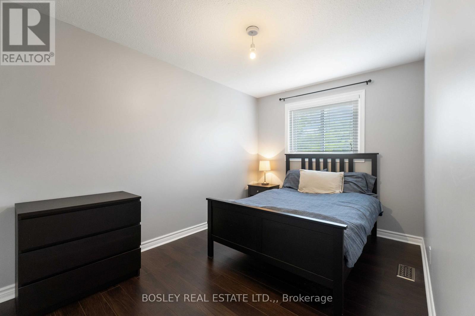 7733 Alpine Drive, Niagara Falls, Ontario  L2H 3B6 - Photo 17 - X12762280