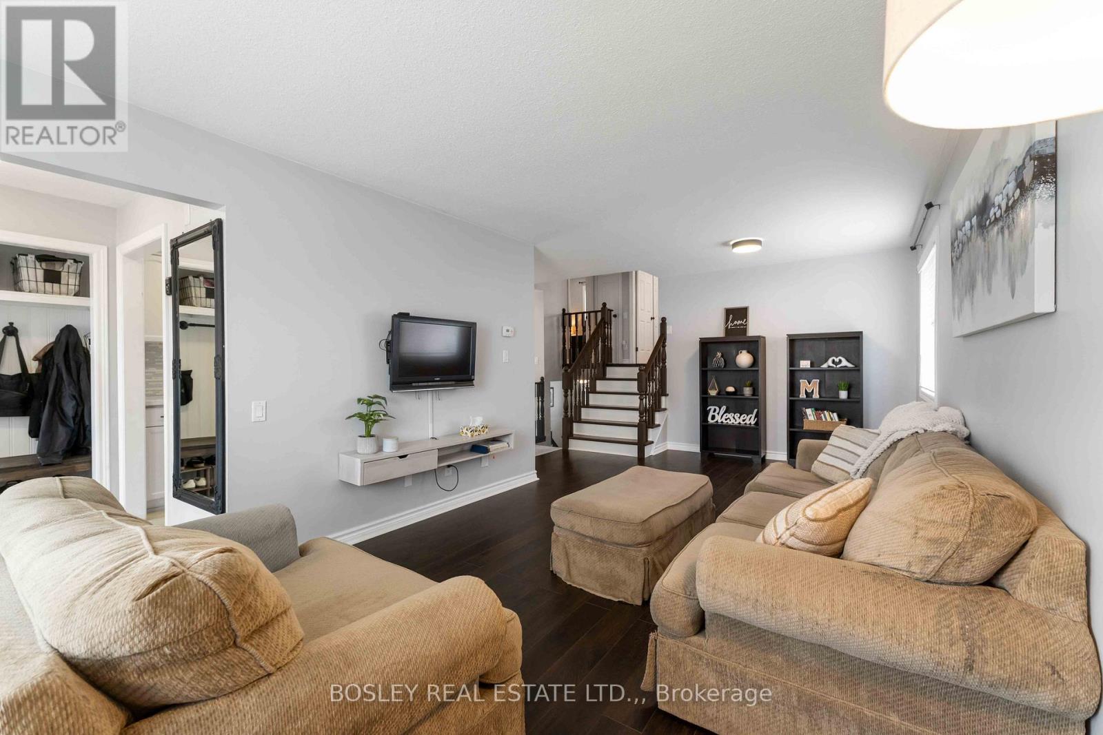 7733 Alpine Drive, Niagara Falls, Ontario  L2H 3B6 - Photo 8 - X12762280