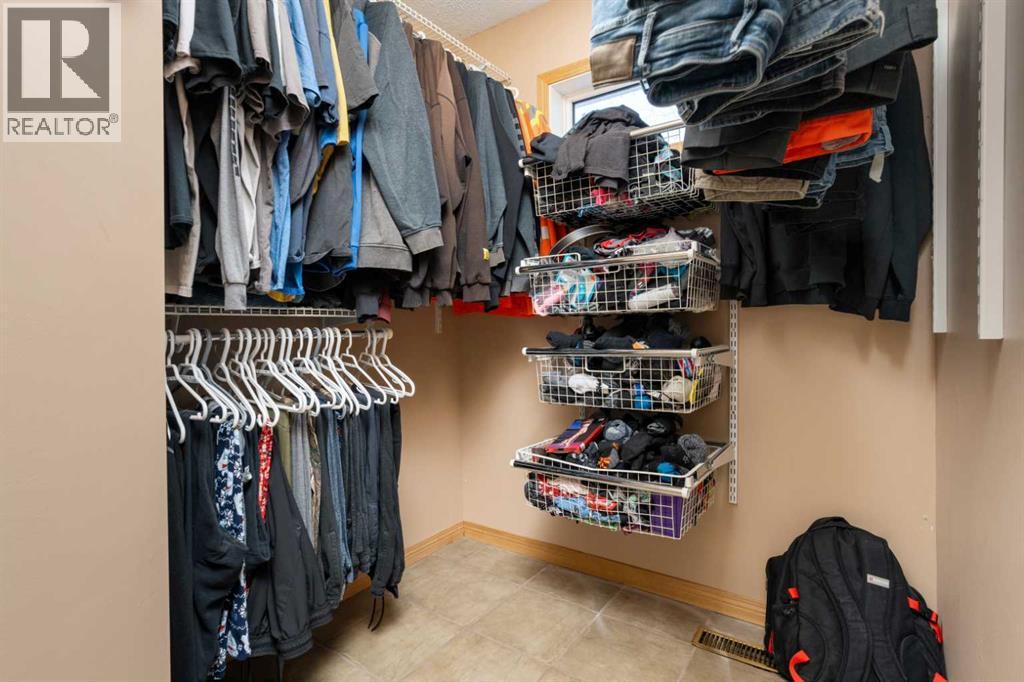 405 Sanden Street, Bawlf, Alberta  T0B 0J0 - Photo 23 - A2283798