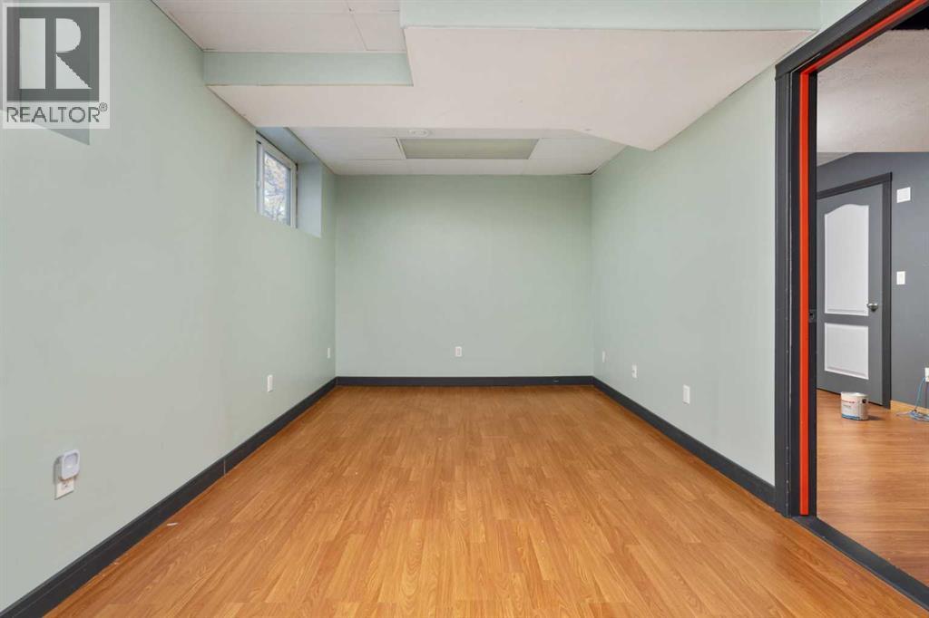 405 Sanden Street, Bawlf, Alberta  T0B 0J0 - Photo 30 - A2283798