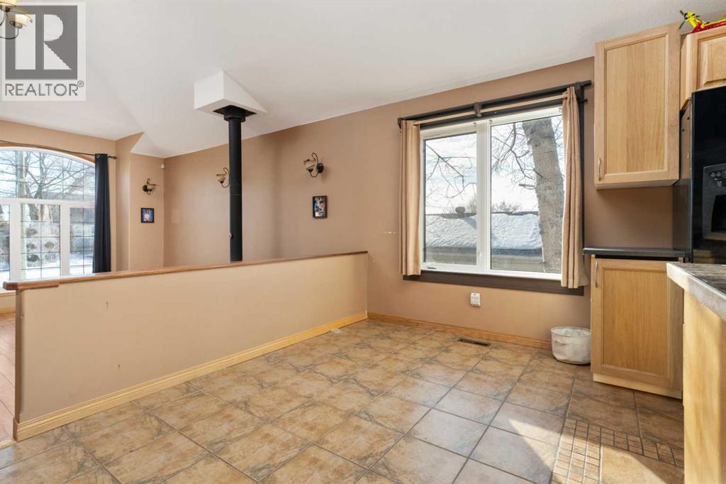 405 Sanden Street, Bawlf, Alberta  T0B 0J0 - Photo 8 - A2283798