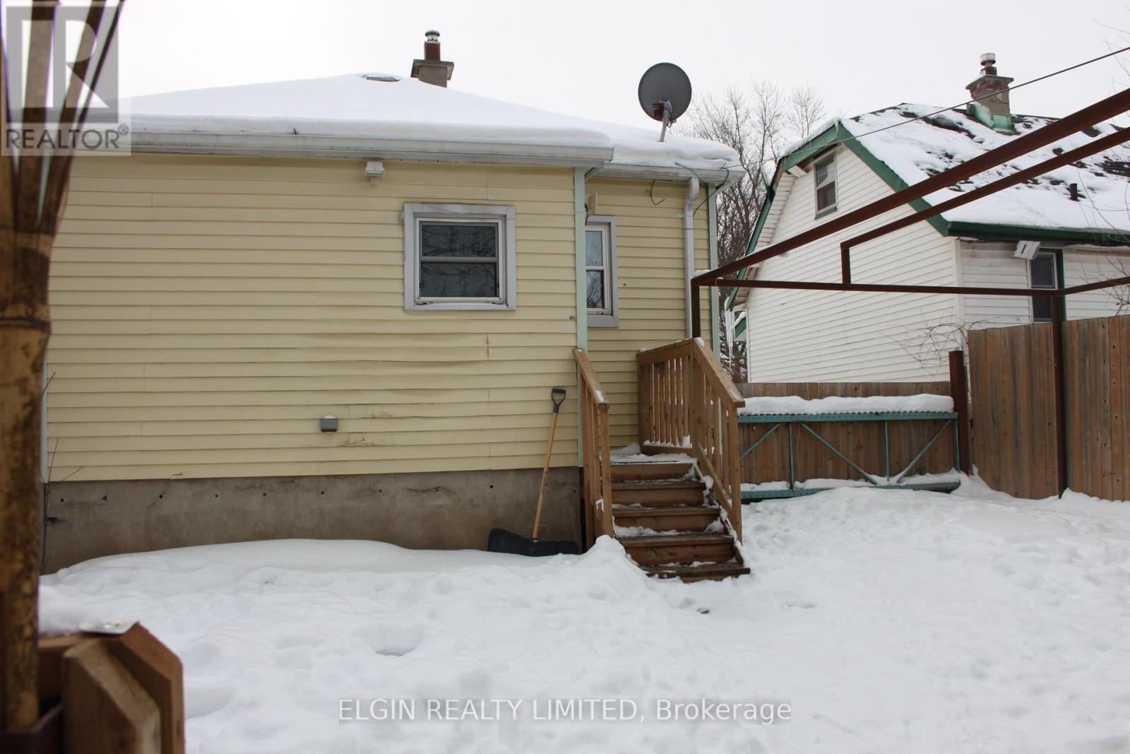 1626 Churchill Avenue, London East, Ontario  N5W 2K9 - Photo 4 - X12756938
