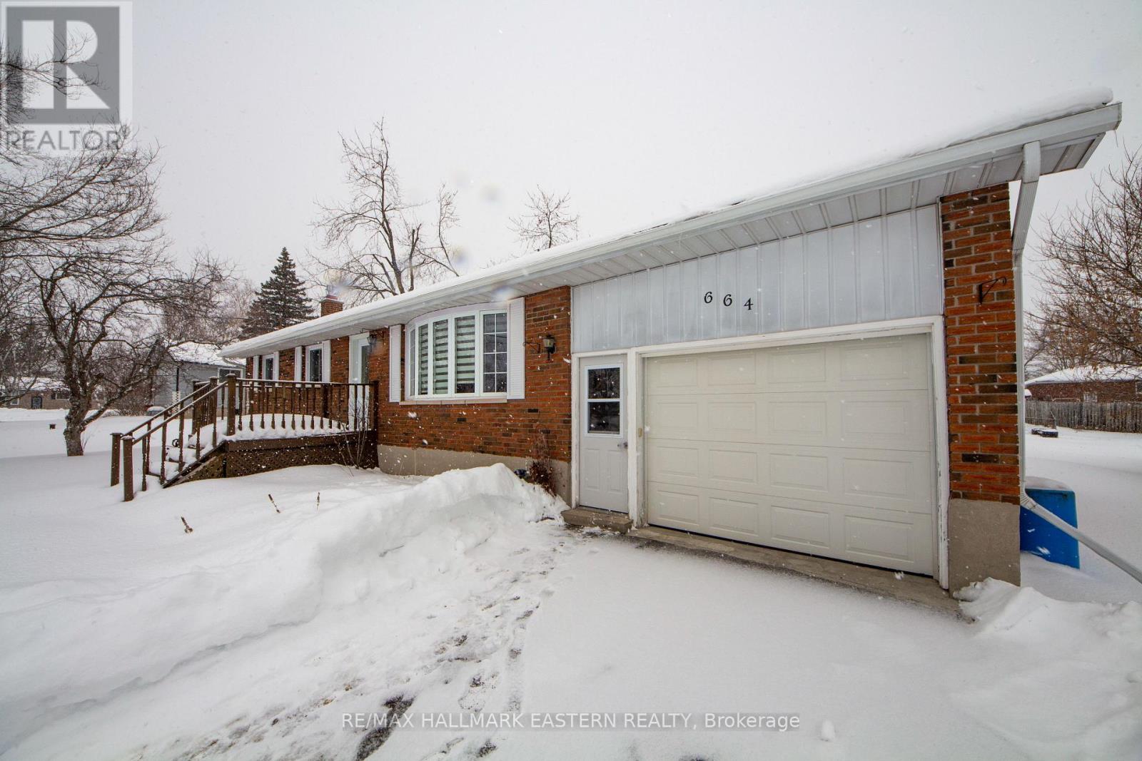 664 Deerfield Crescent, Selwyn, Ontario  K0L 1T0 - Photo 34 - X12762172
