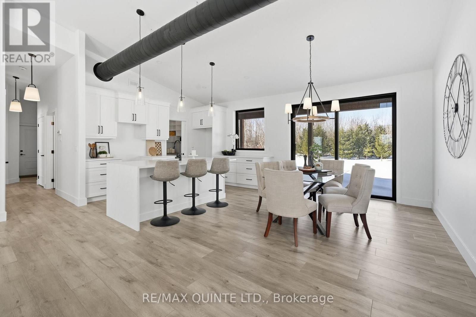 225 Mitchells Crossroad, Prince Edward County (North Marysburg Ward), Ontario  K0K 2T0 - Photo 17 - X12762330