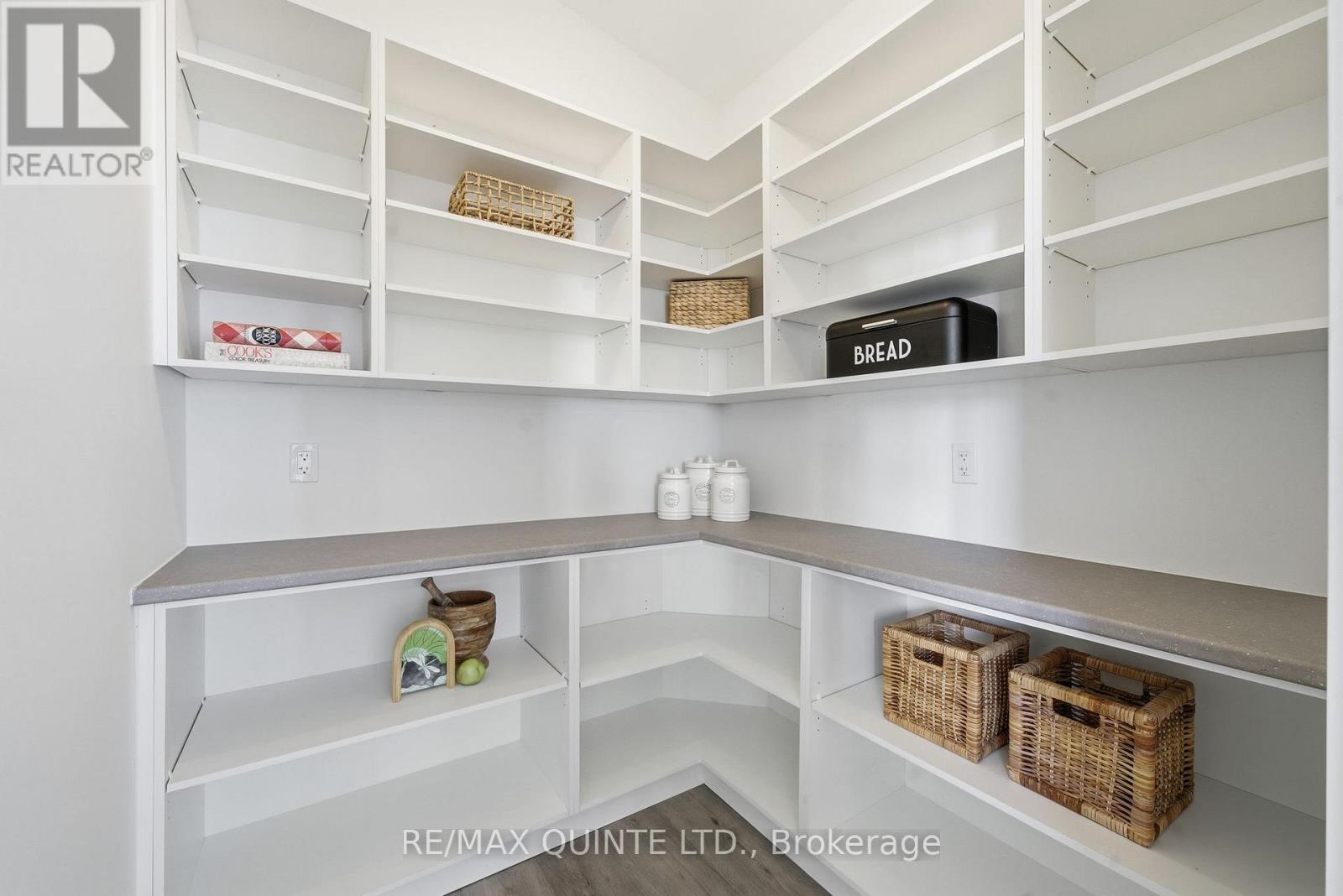 225 Mitchells Crossroad, Prince Edward County (North Marysburg Ward), Ontario  K0K 2T0 - Photo 23 - X12762330