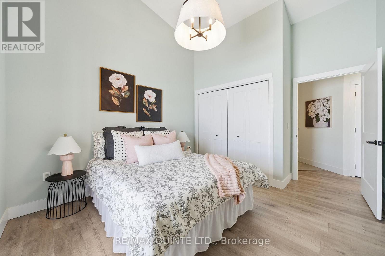 225 Mitchells Crossroad, Prince Edward County (North Marysburg Ward), Ontario  K0K 2T0 - Photo 39 - X12762330