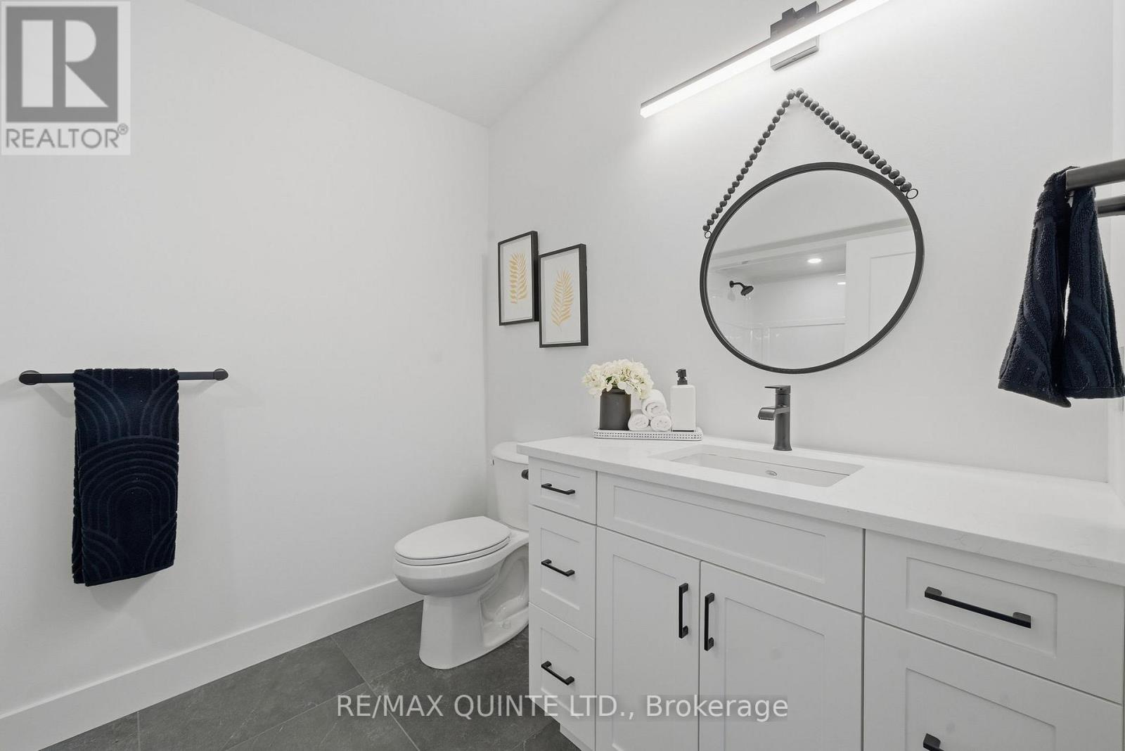 225 Mitchells Crossroad, Prince Edward County (North Marysburg Ward), Ontario  K0K 2T0 - Photo 40 - X12762330