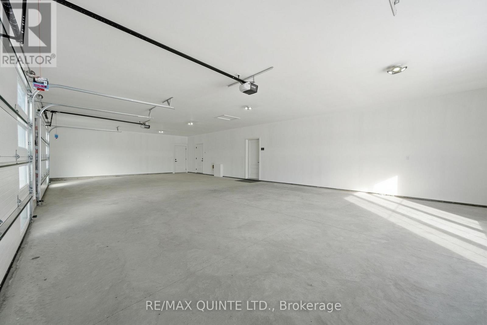 225 Mitchells Crossroad, Prince Edward County (North Marysburg Ward), Ontario  K0K 2T0 - Photo 45 - X12762330