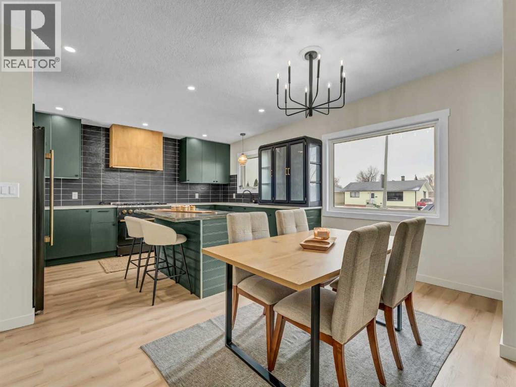 228 12 Street Nw, Medicine Hat, Alberta  T1A 6P9 - Photo 8 - A2282799