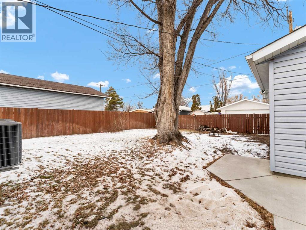 228 12 Street Nw, Medicine Hat, Alberta  T1A 6P9 - Photo 31 - A2282799