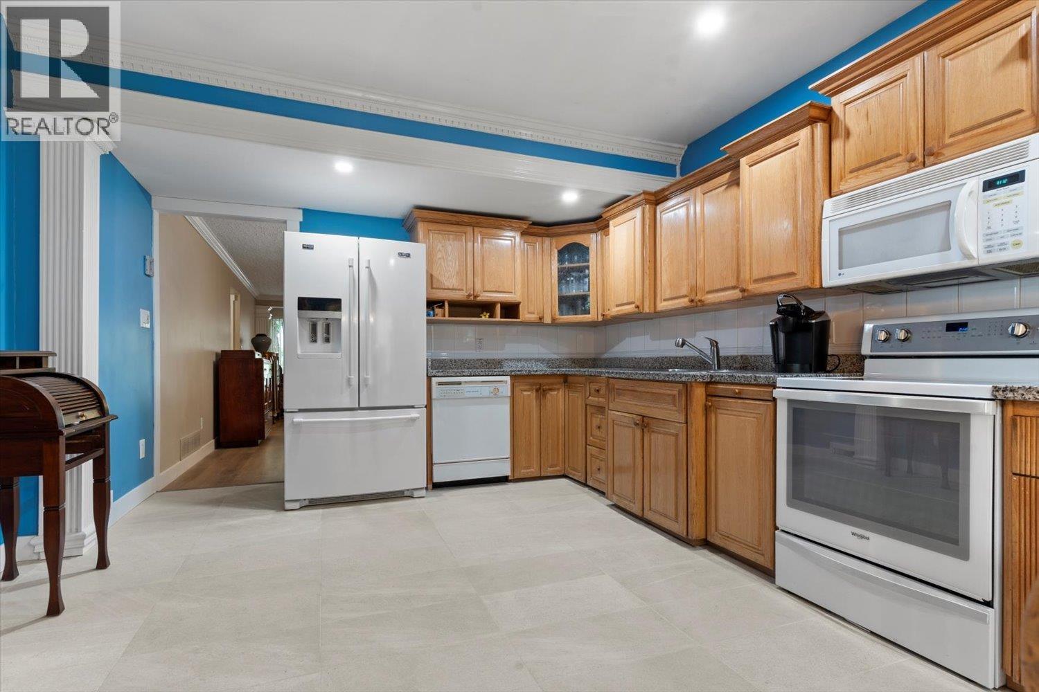 5263 Wales Street, Vancouver, British Columbia  V5R 3M7 - Photo 14 - R3086032