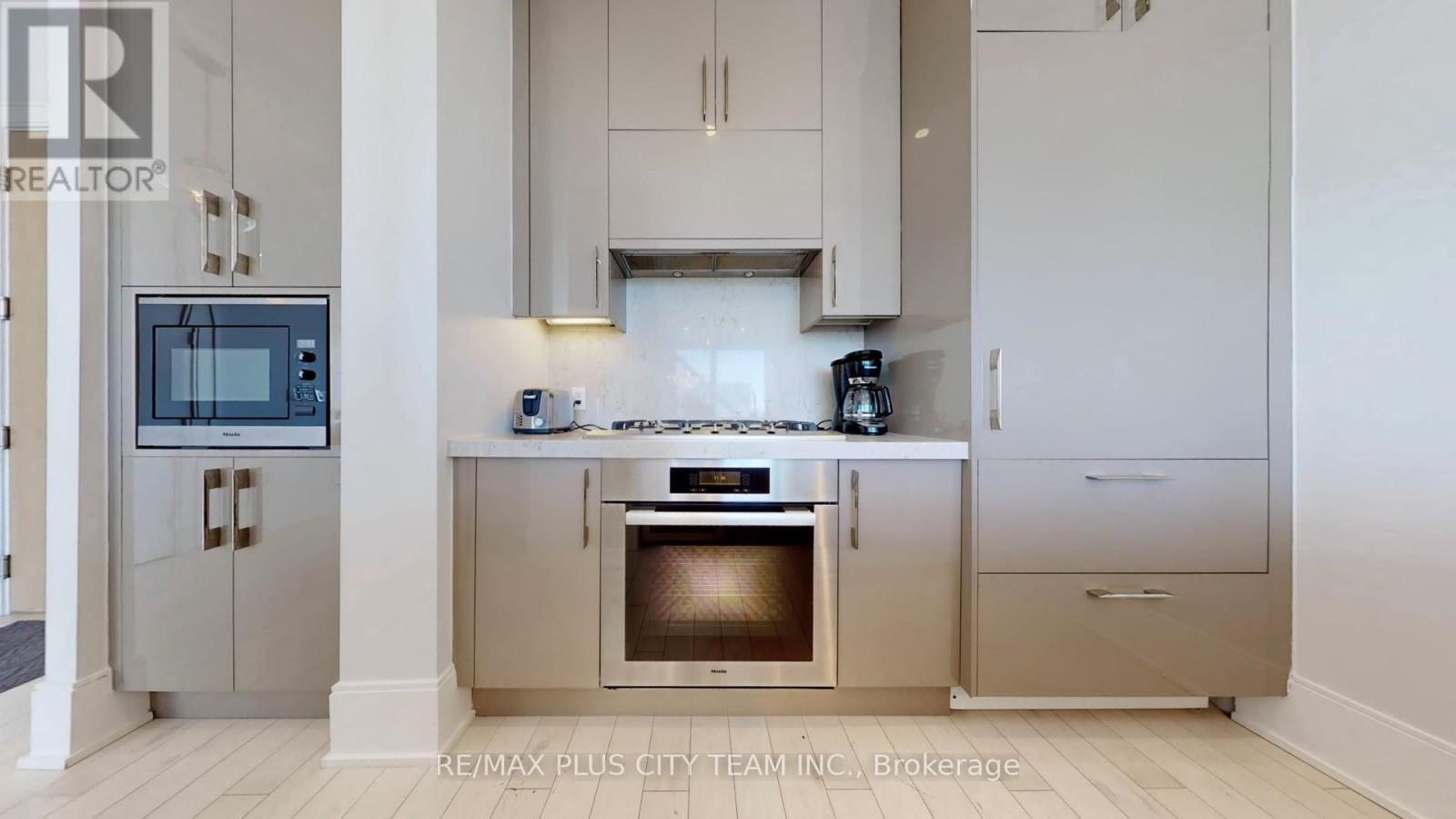 1305 - 39 Queens Quay E, Toronto, Ontario  M5E 0A5 - Photo 10 - C12761982