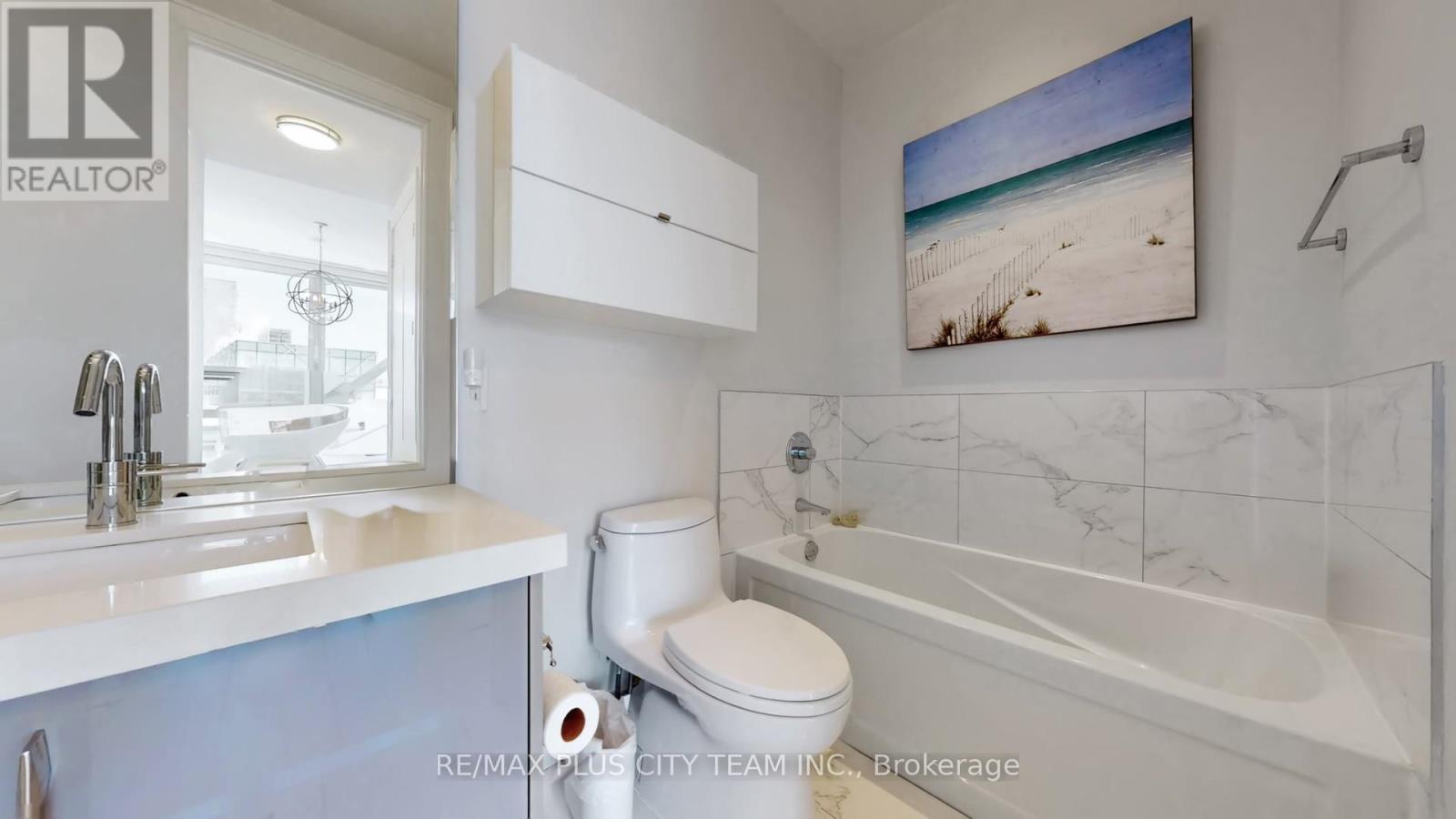 1305 - 39 Queens Quay E, Toronto, Ontario  M5E 0A5 - Photo 14 - C12761982