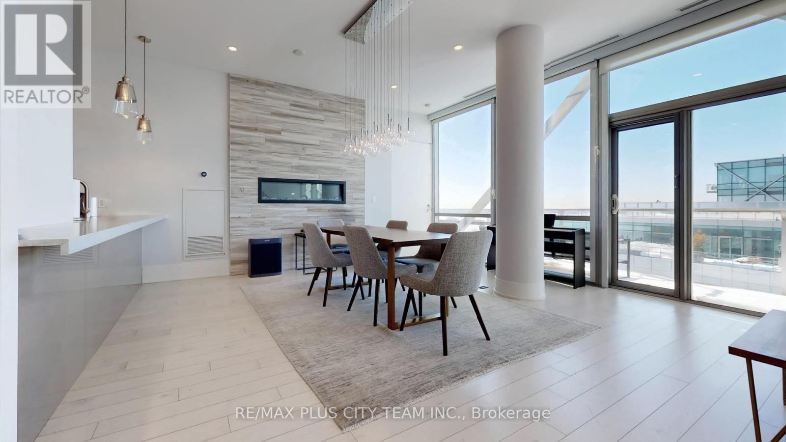 1305 - 39 Queens Quay E, Toronto, Ontario  M5E 0A5 - Photo 6 - C12761982