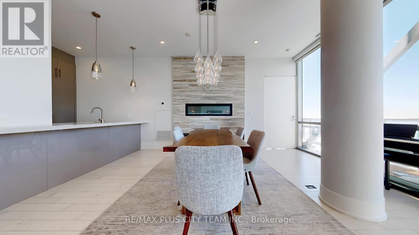 1305 - 39 Queens Quay E, Toronto, Ontario  M5E 0A5 - Photo 7 - C12761982