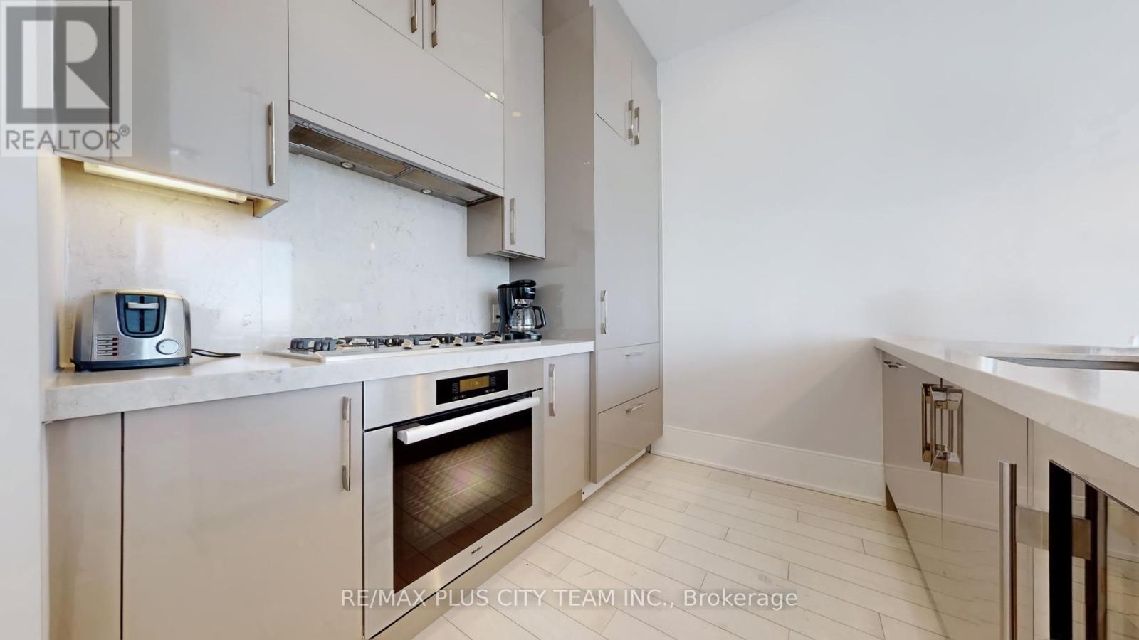 1305 - 39 Queens Quay E, Toronto, Ontario  M5E 0A5 - Photo 9 - C12761982