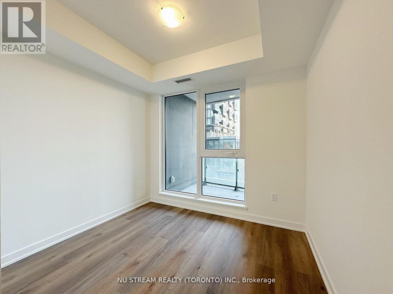 326 - 1 Kyle Lowry Road, Toronto, Ontario  M3C 0S6 - Photo 7 - C12762002