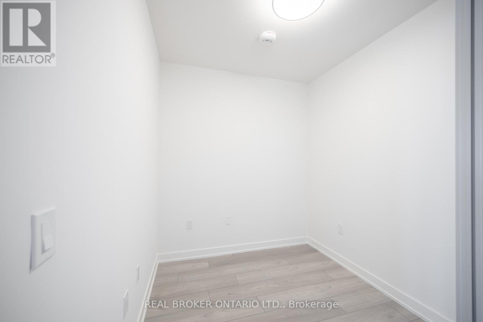 2511 - 110 Broadway Avenue, Toronto, Ontario  M4P 1V7 - Photo 8 - C12762014
