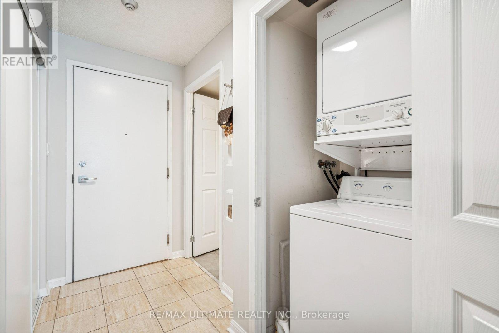 720 - 230 Queens Quay W, Toronto, Ontario  M5J 2Y7 - Photo 40 - C12762024