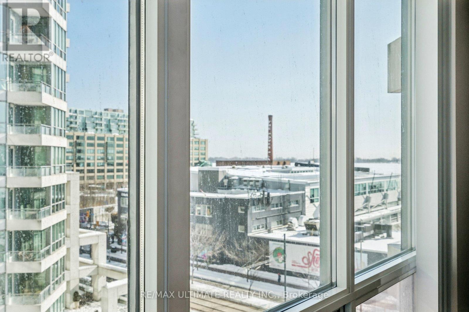 720 - 230 Queens Quay W, Toronto, Ontario  M5J 2Y7 - Photo 7 - C12762024