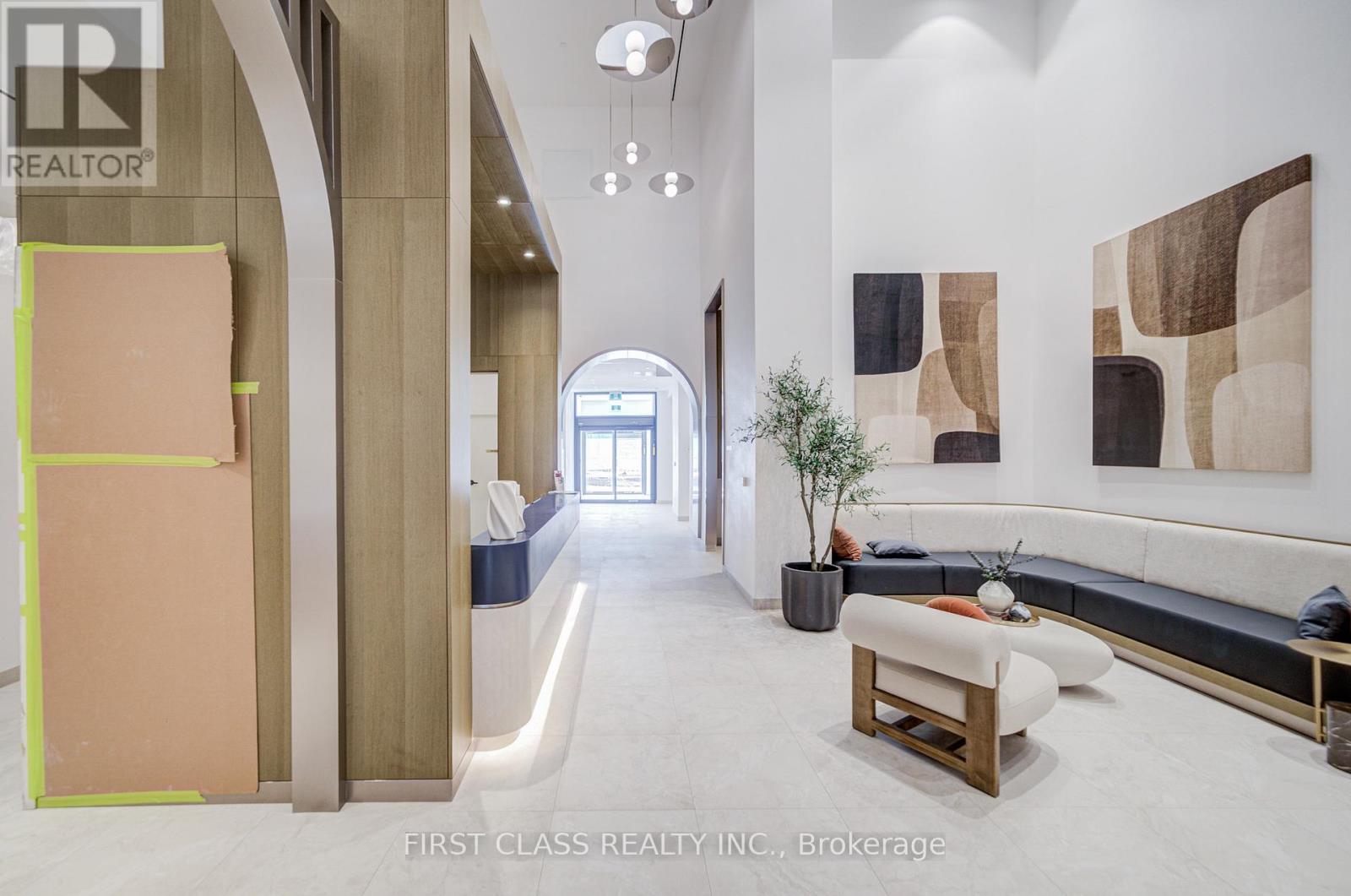 1604 - 181 Sterling Road, Toronto (Dufferin Grove), Ontario  M6R 2B2 - Photo 4 - C12762078