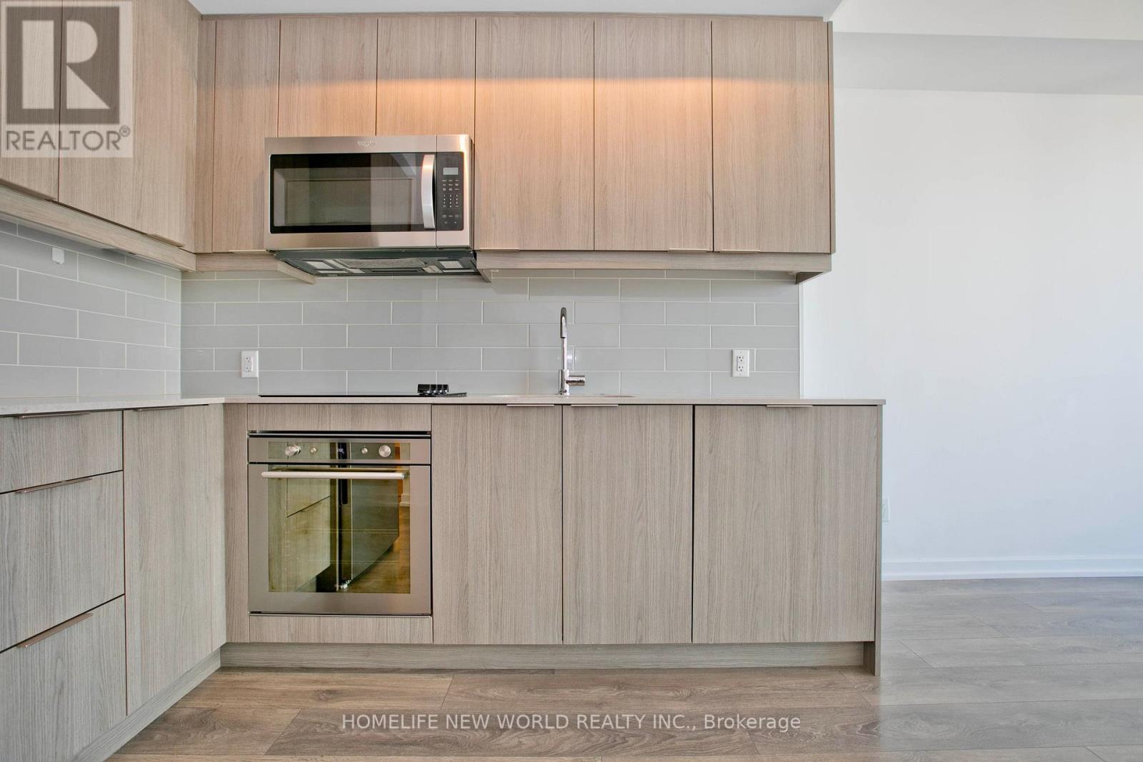 2004 - 32 Forest Manor Road, Toronto, Ontario  M2J 1M5 - Photo 6 - C12762148