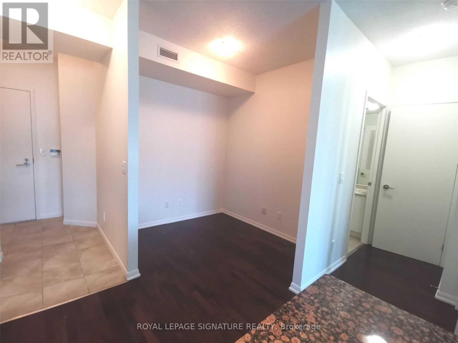 3709 - 215 Fort York Boulevard, Toronto, Ontario  M5V 4A2 - Photo 13 - C12762180