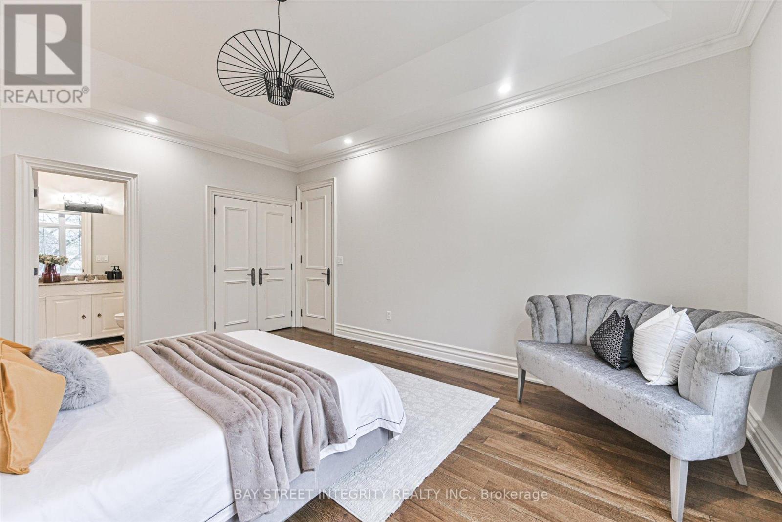 121 Caribou Road, Toronto, Ontario  M5N 2B1 - Photo 33 - C12762198