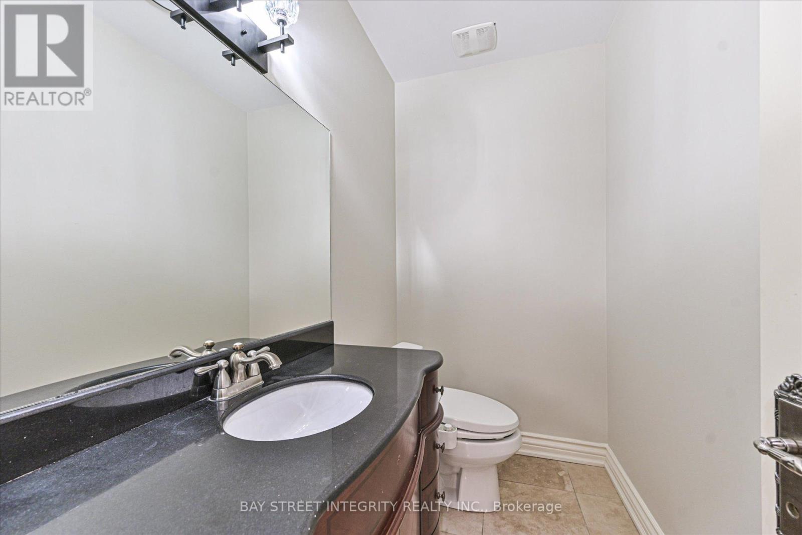 121 Caribou Road, Toronto, Ontario  M5N 2B1 - Photo 43 - C12762198