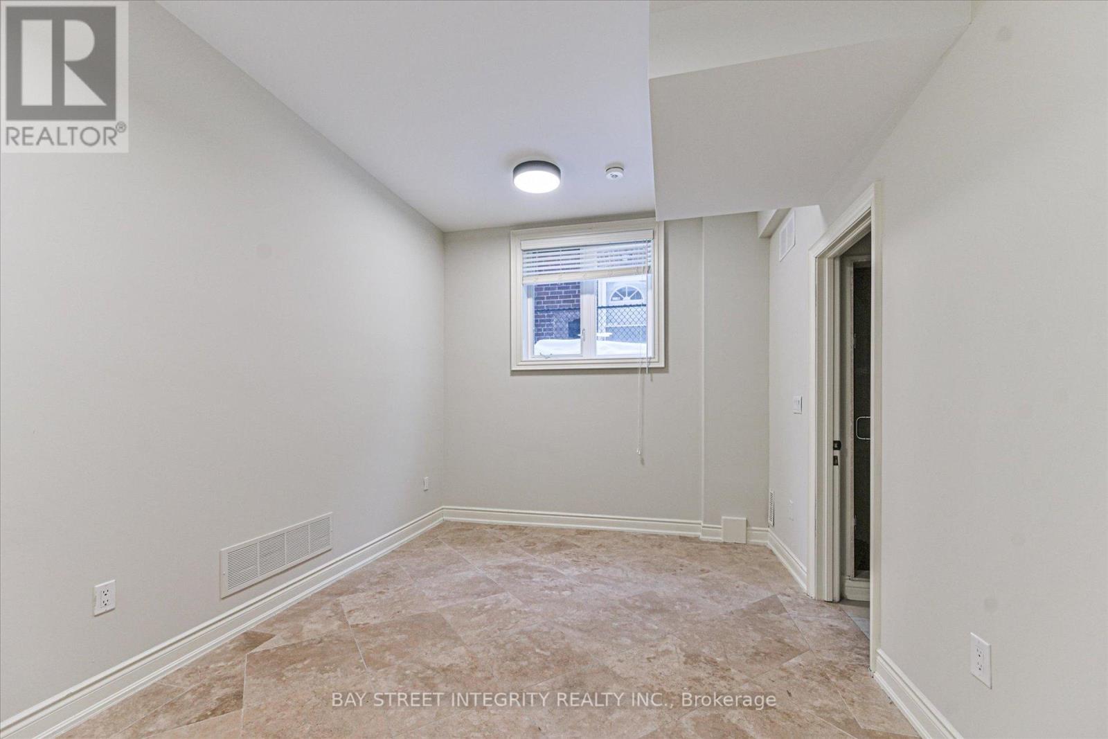 121 Caribou Road, Toronto, Ontario  M5N 2B1 - Photo 45 - C12762198