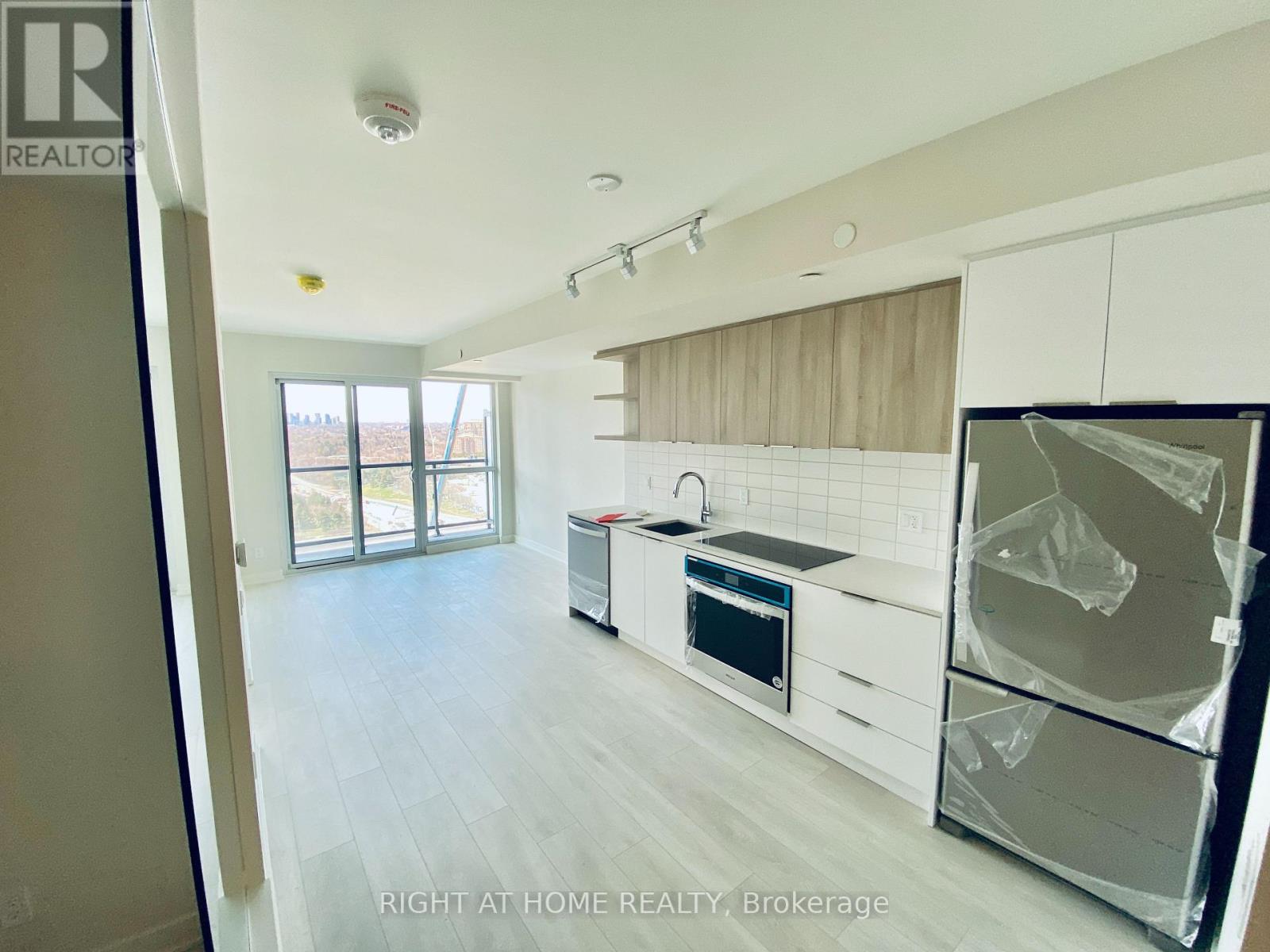 2110 - 6 Sonic Way, Toronto, Ontario  M3C 0P1 - Photo 4 - C12762200